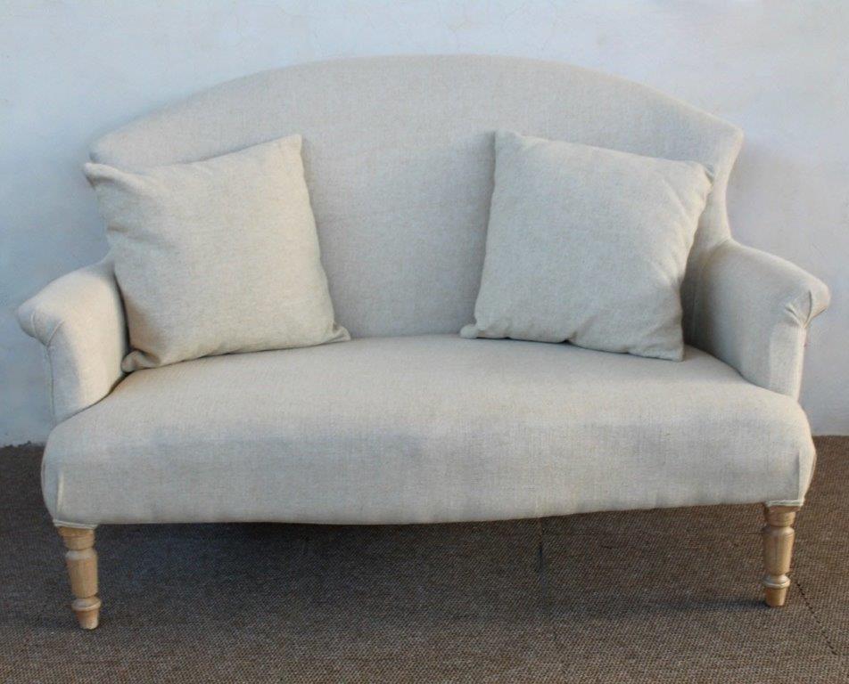 2 SEATER CLUB CHAIR BIRCH LEGS 155x95x102